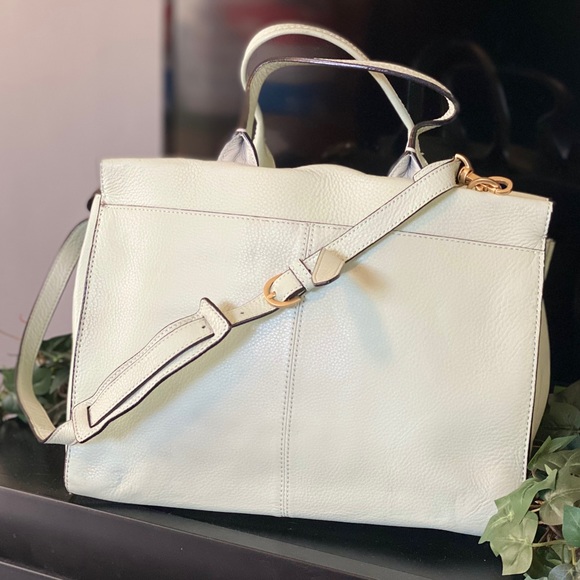 Kate Spade Satchel - Picture 6 of 8